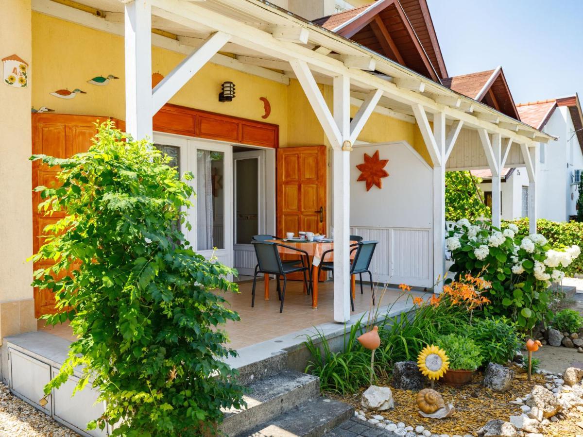 Holiday Home Jazmin By Interhome Balatonszarszo Ngoại thất bức ảnh