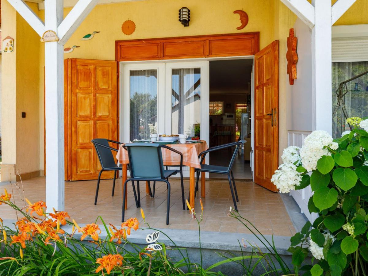 Holiday Home Jazmin By Interhome Balatonszarszo Ngoại thất bức ảnh