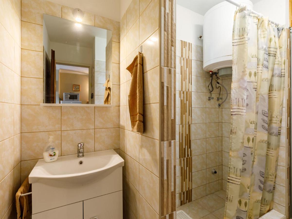 Holiday Home Jazmin By Interhome Balatonszarszo Ngoại thất bức ảnh